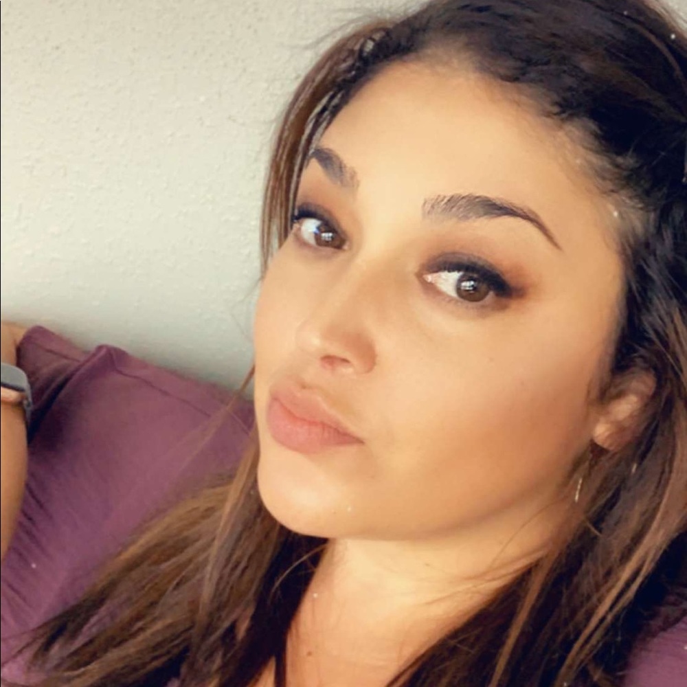 Meet your Posher, Shannon